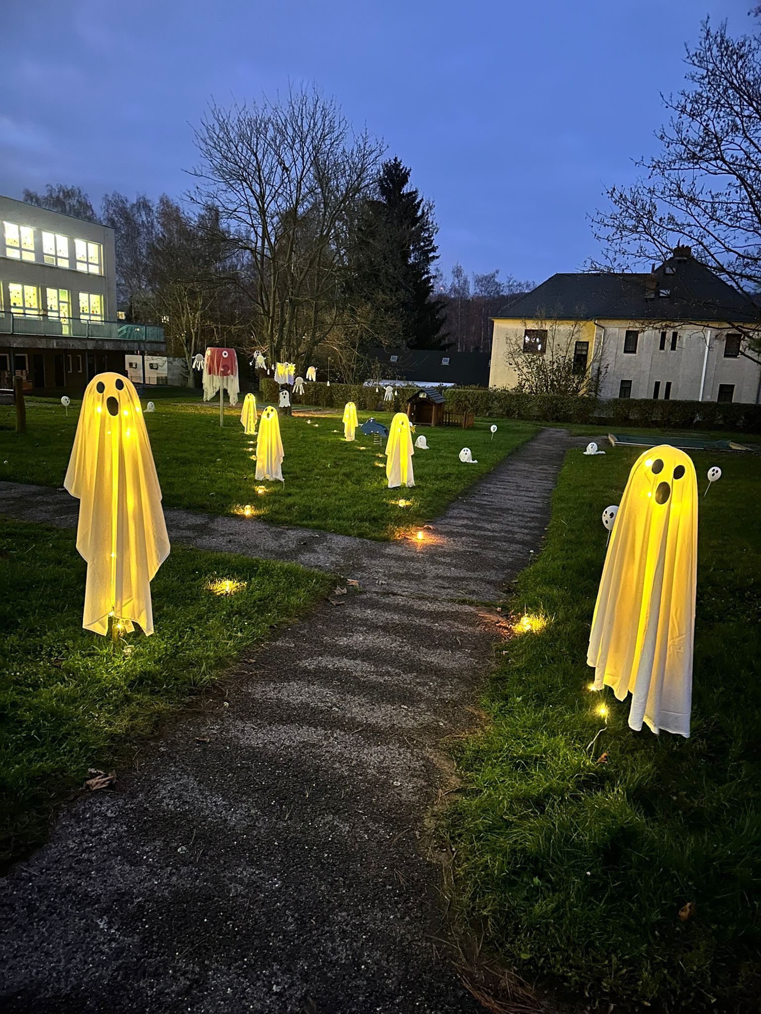 Strašidelná stezka MŠ Školní